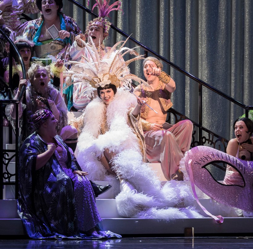 die Fledermaus, Canadian Opera Company. Photo by Chris Hutcheson