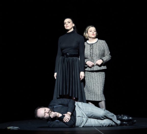 Salome, directed by Barrie Kosky at Oper Frankfurt – Photo by Monika Rittershaus